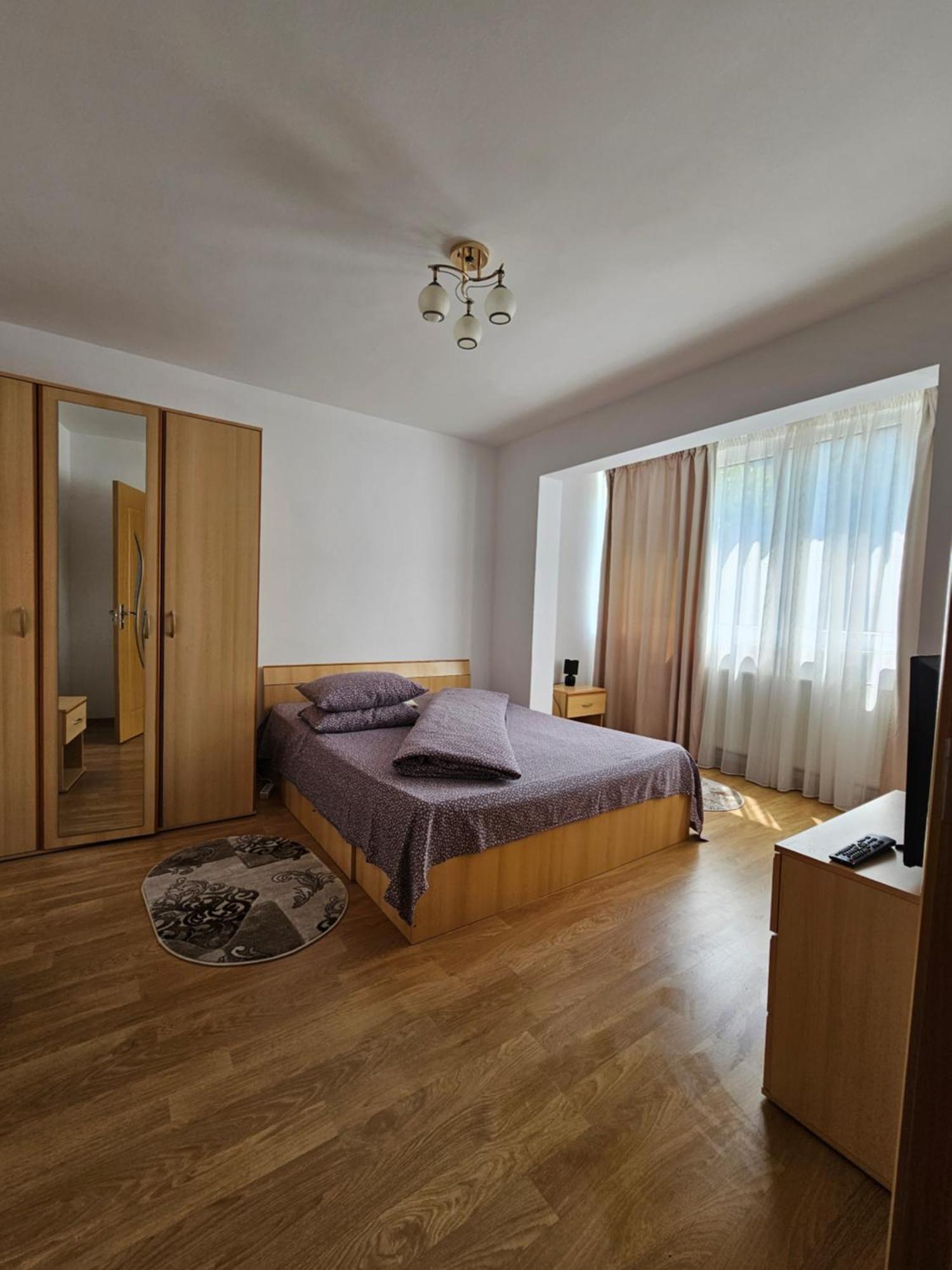 Studio Bulevardul Victoriei Braşov Extérieur photo